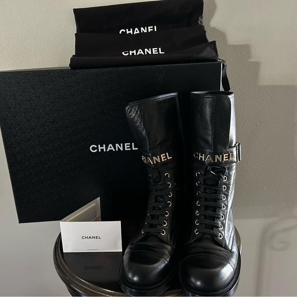 CHANEL Shiny Calfskin Lace Up Combat Boots 38.5 Black - Picture 8 of 15